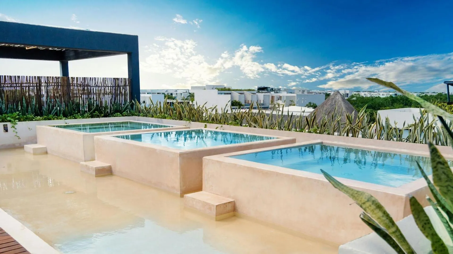 Hotel Bloom Tulum Apartments